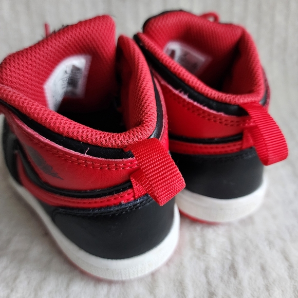 GUC ✅️ 8C Jordan 1 Mid TD Child Toddler - Picture 7 of 8